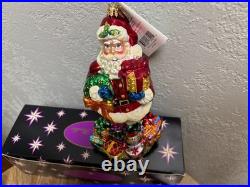 CHRISTOPHER RADKO LARGE WALL HANGING RESIN WREATH-DISPLAYS ORNAMENTS-With6 SANTAS