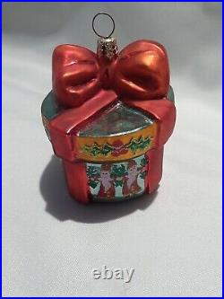 Christopher Radko Red Bow Nick Gift Santas Circle Christmas Ornament 3 RETIRED